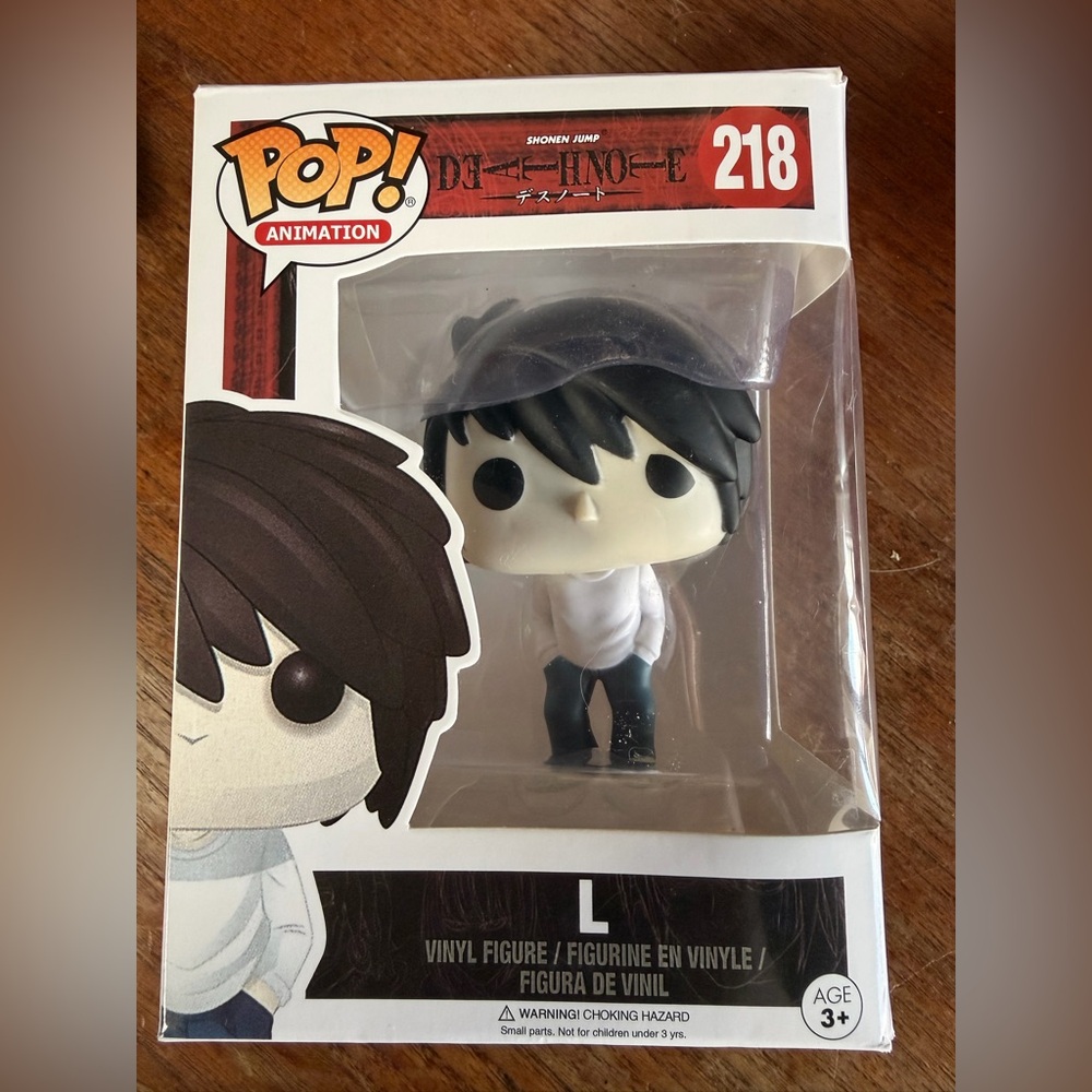 L Funko Pop 218 Death Note(Extremely Minor Box Damage)